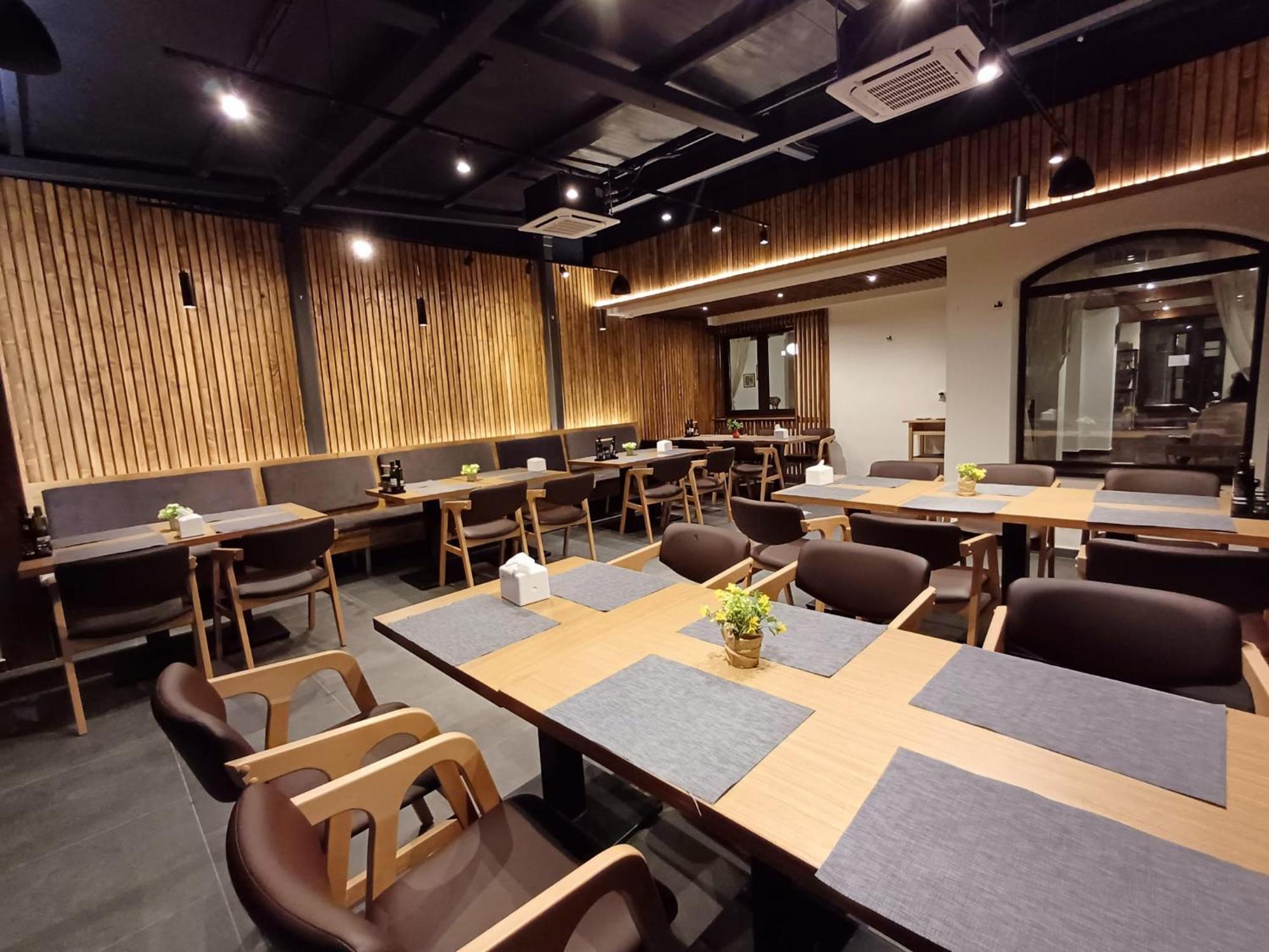 Pensiune & Restaurant Victoria Păltiniş Eksteriør bilde